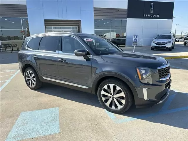 2022 Telluride EX SUV V-6 cyl image 2