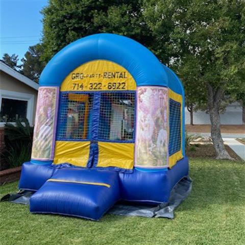 Guerrero Party Rentals image 9