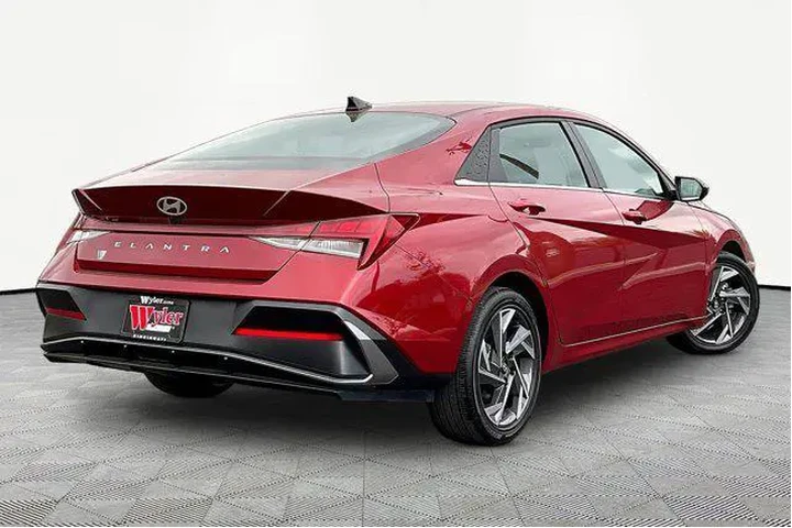 $26070 : Hyundai ELANTRA 2025 SEL Con image 6