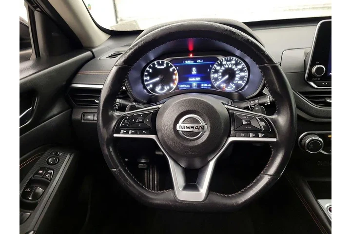 $13998 : Nissan Altima 2019 2.5 SR 4d image 10
