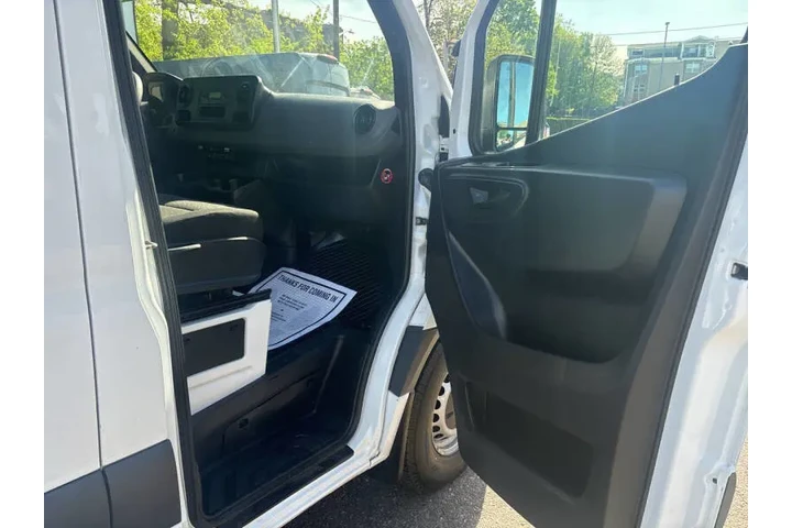$21999 : 2021 Mercedes-Benz Sprinter 2 image 8