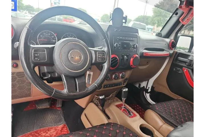 $13774 : Jeep Wrangler 2012 4x4 Sahar image 9