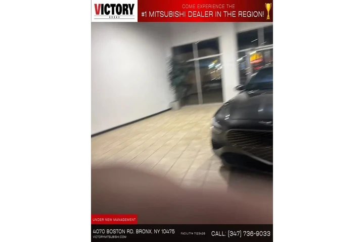 $21395 : Genesis G70 2023 2.0T 4dr Se image 2