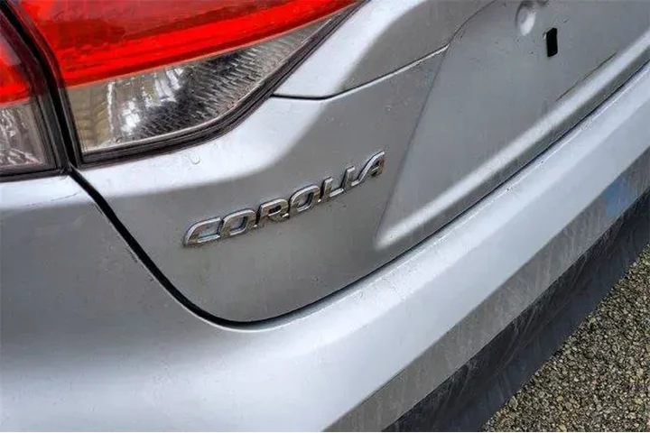 $19595 : Toyota Corolla 2024 LE 4dr S image 8