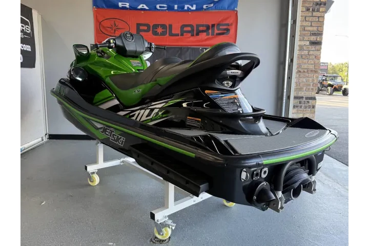 $12991 : 2018 Kawasaki ULTRA310LX image 9