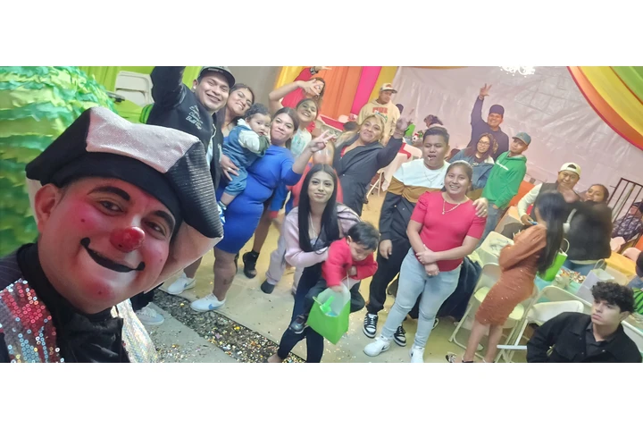 Payaso Tecootin Shooww image 6
