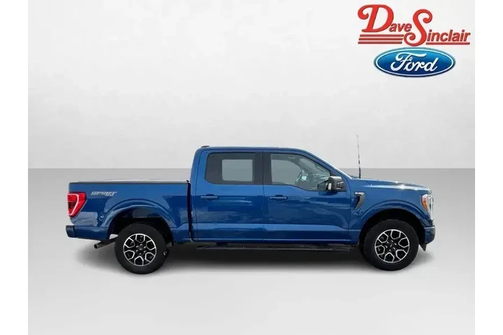 $39444 : Ford F-150 2023 4x4 XLT 4dr image 5