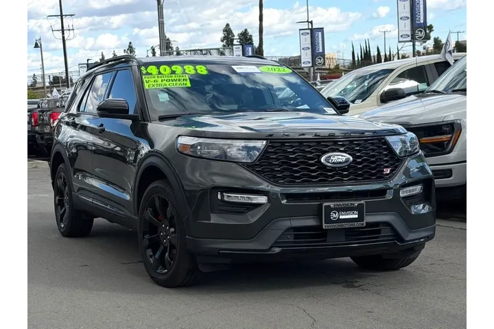 $39888 : Ford Explorer 2022 AWD ST 4d image 2