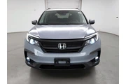 $32998 : Honda Pilot 2022 AWD SE 4dr thumbnail