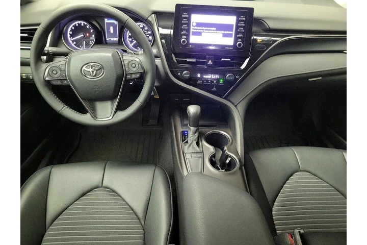 $26998 : Toyota Camry 2023 SE 4dr Sed image 9