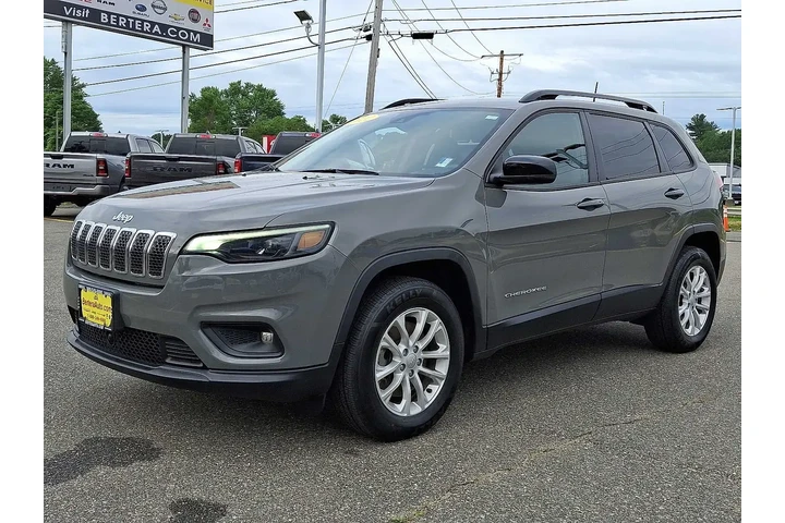 $22501 : Jeep Cherokee 2022 4x4 Latit image 3