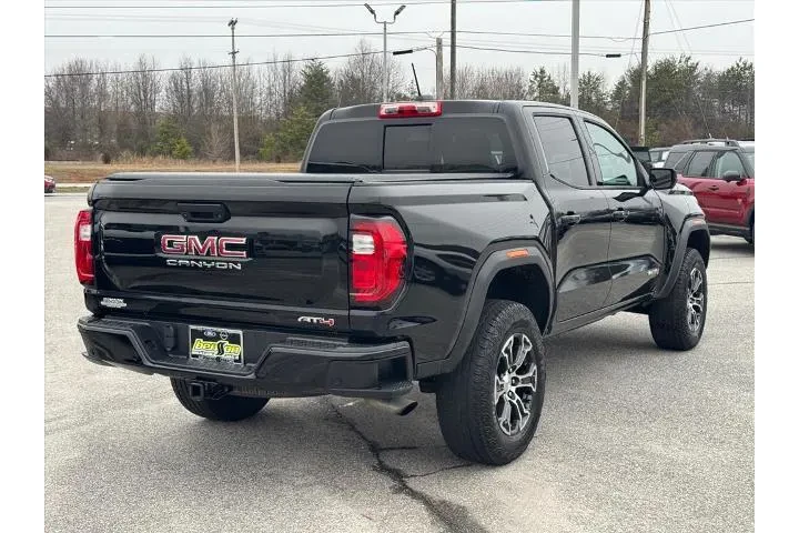 $39991 : GMC Canyon 2023 4x4 AT4 4dr image 3