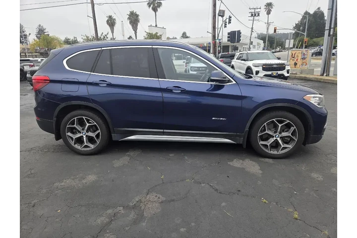$12950 : BMW X1 2017 sDrive28i 4dr SU image 7