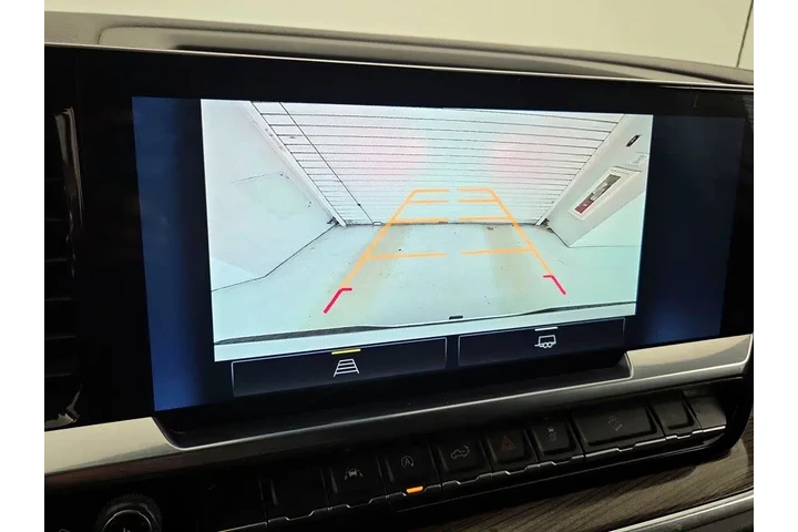 $39998 : Chevrolet Silverado 1500 202 image 6