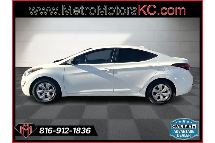$11989 : 2016 Elantra 4dr Sdn Auto SE image 2