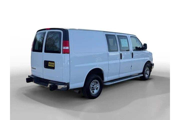 $30551 : Chevrolet Express 2024 2500 image 5