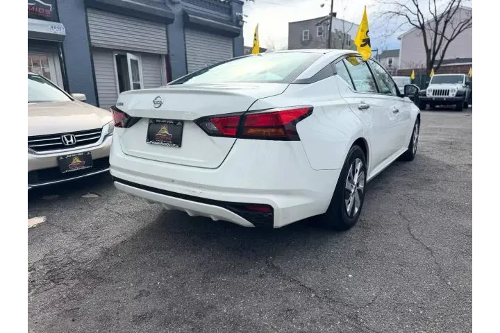 2020 NISSAN ALTIMA2020 NISSAN image 9