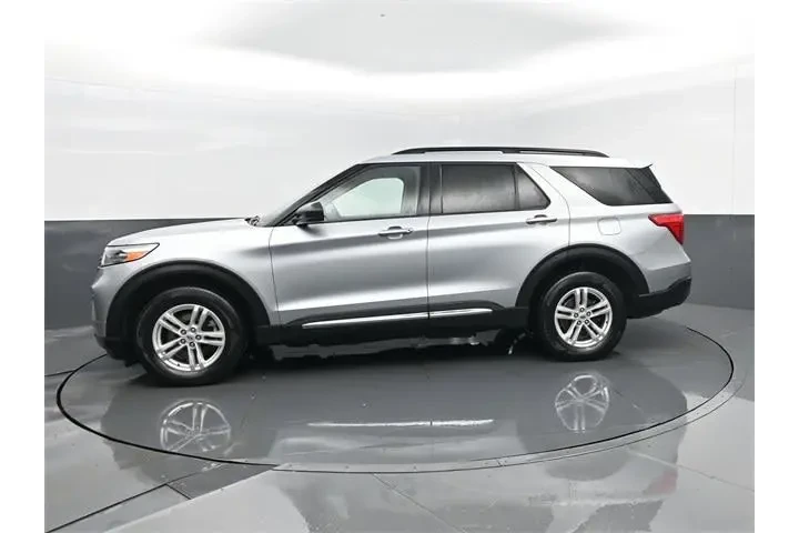 $26767 : Ford Explorer 2022 AWD XLT 4 image 5