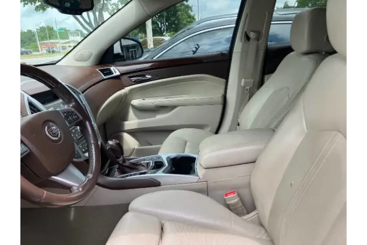 $9550 : 2011 SRX Luxury Collection image 8
