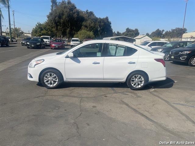 $11450 : 2018 Versa SV Sedan image 4