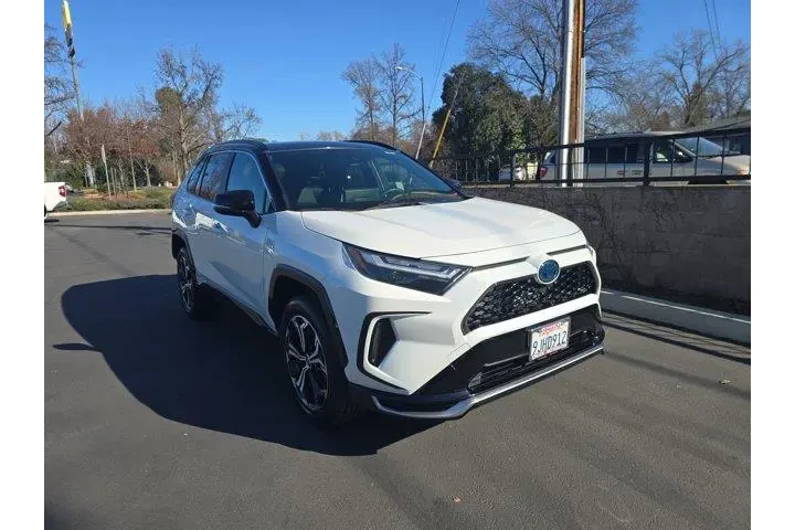 $36995 : Toyota RAV4 Prime 2023 AWD X image 1