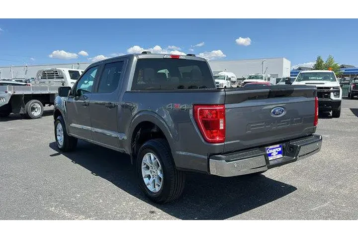 $37984 : Ford F-150 2023 4x4 XL 4dr S image 7