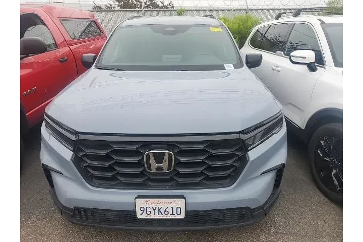 $36491 : Honda Pilot 2023 AWD Sport 4 image 2