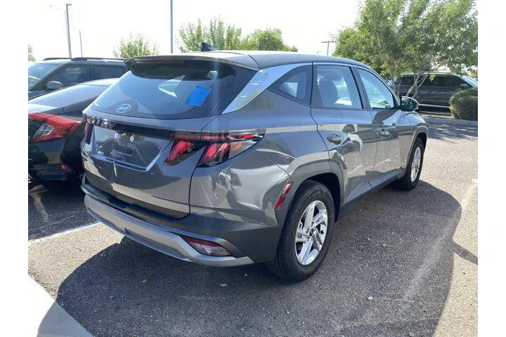 $24984 : Hyundai TUCSON 2025 SE 4dr S image 2