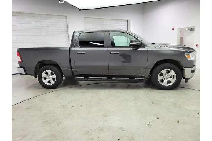 $31998 : Ram 1500 2021 4x4 Big Horn 4 image 4