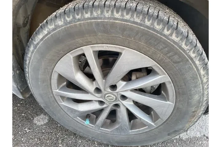 $9495 : Nissan Rogue 2016 AWD S 4dr image 5