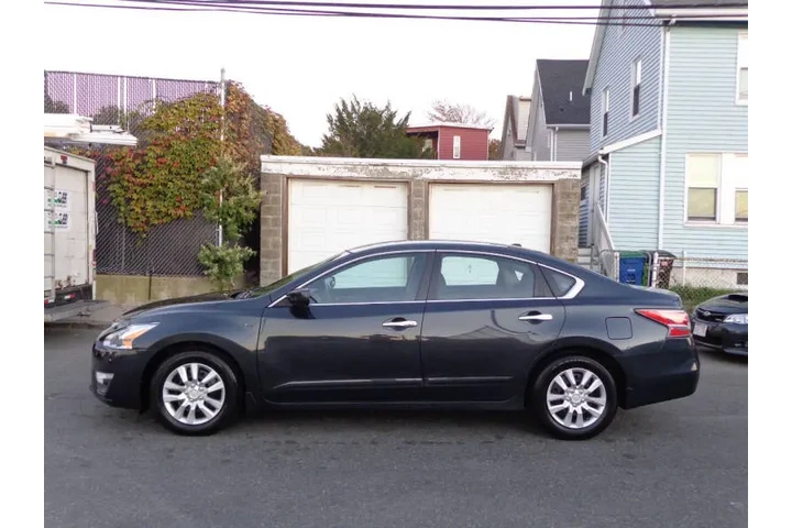 $8450 : 2015 Altima 2.5 S image 6