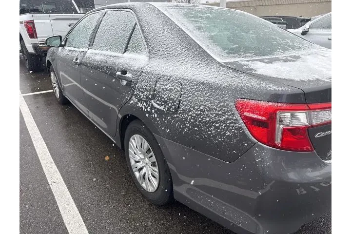 $10495 : Toyota Camry 2012 L 4dr Seda image 8