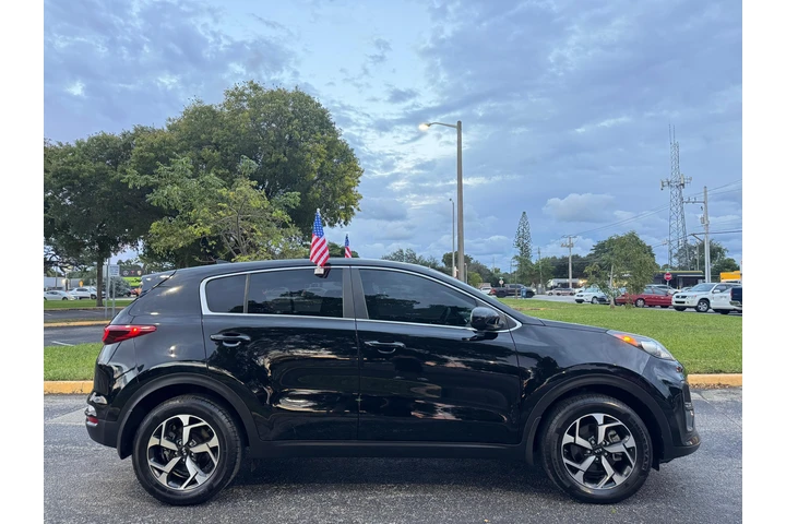 $15950 : *Kia sportage 2021* image 8