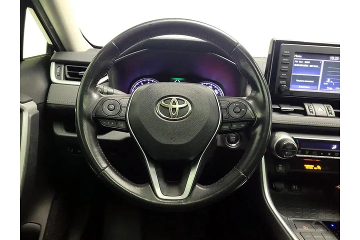 $22998 : Toyota RAV4 2019 XLE Premium image 10