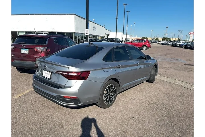 $19996 : 2024 Jetta 1.5T Sport image 5