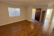 $700 : Beautiful Home...San Diego, CA thumbnail