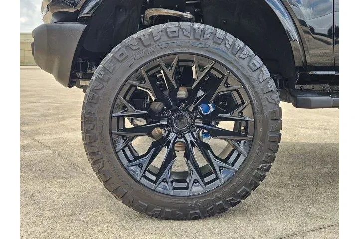 $36903 : Ford Bronco 2023 4x4 Base 4d image 10