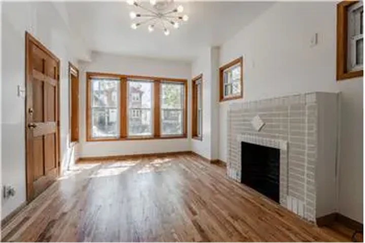 $2650 : Rental property with 2 bedro image 1