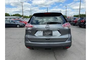 $9980 : 2016 Rogue SV thumbnail