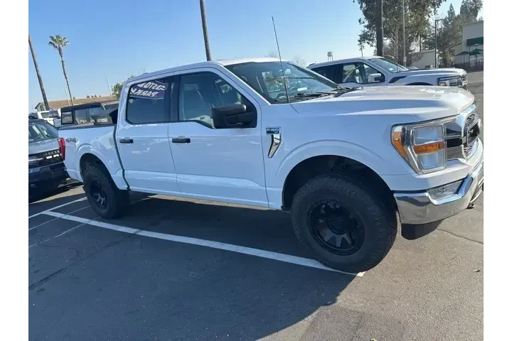 $31988 : Ford F-150 2021 4x4 XL 4dr S image 3