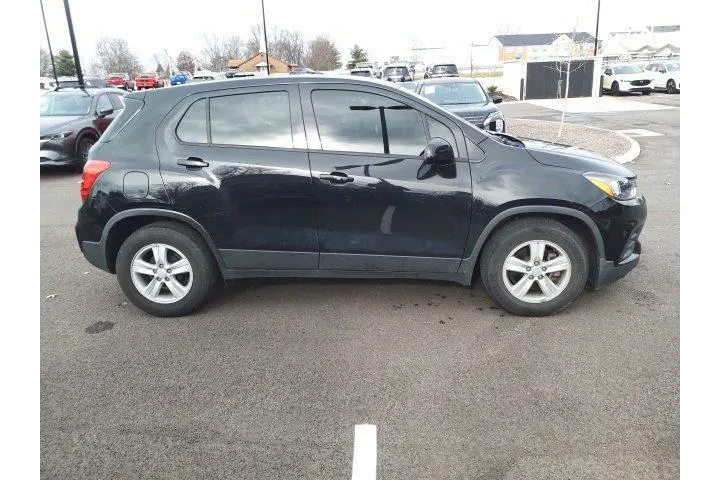$13854 : Chevrolet Trax 2020 LS 4dr C image 2