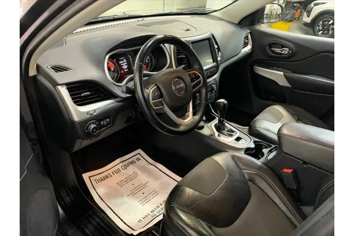 $21989 : Jeep Cherokee 2018 4x4 Latit image 8