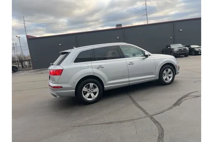 $17980 : Audi Q7 2018 AWD 2.0T quattr image 6