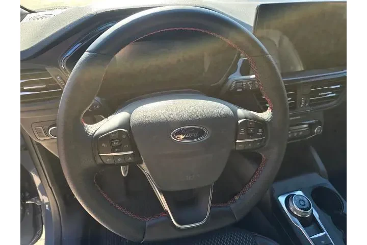 $25700 : Ford Escape Hybrid 2024 ST-L image 10