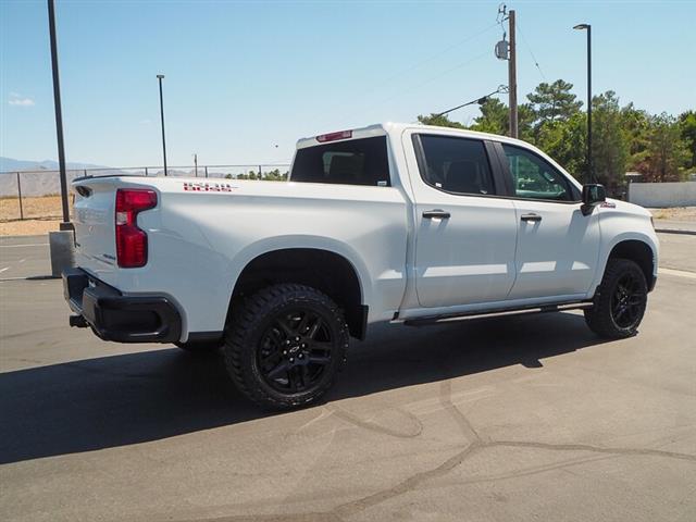 $56054 : New 2024 Silverado 1500 Custo image 4