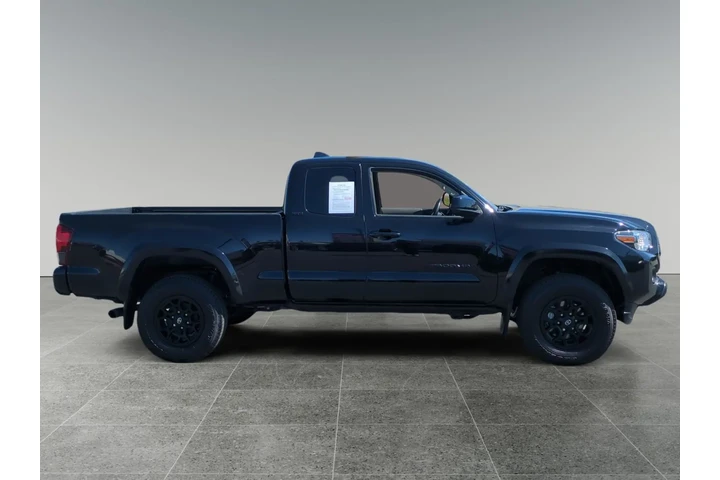 $33970 : Toyota Tacoma 2022 4x4 TRD O image 6
