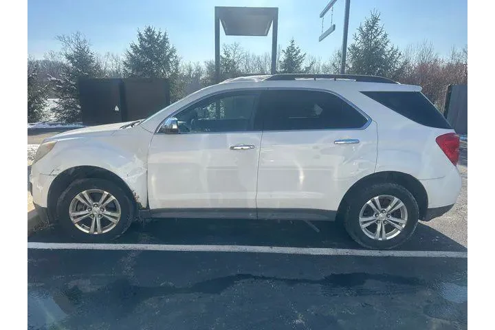 $5995 : Chevrolet Equinox 2012 LT 4d image 1