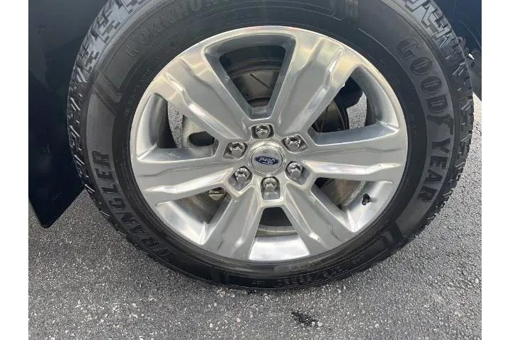$36494 : Ford F-150 2018 4x4 Platinum image 9