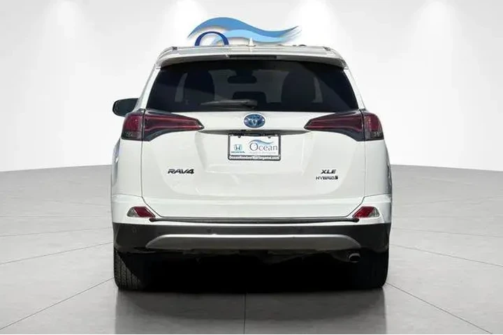 $23294 : Toyota RAV4 Hybrid 2017 AWD image 5