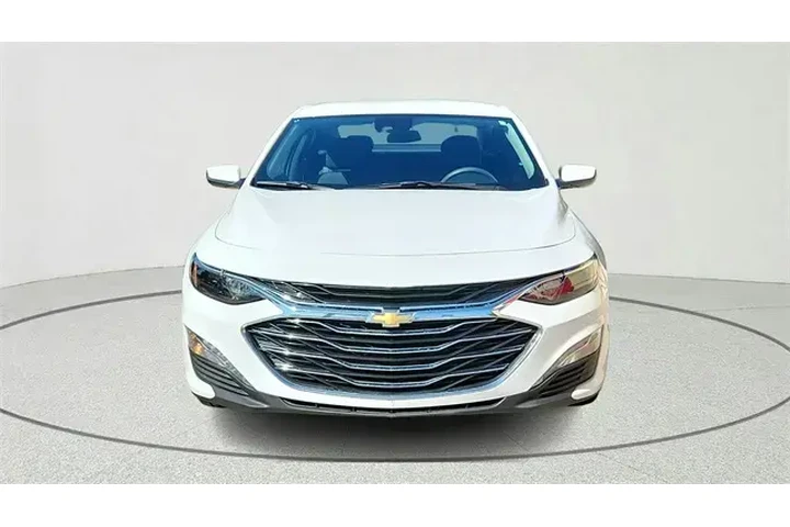 $22178 : Chevrolet Malibu 2025 LT 4dr image 8